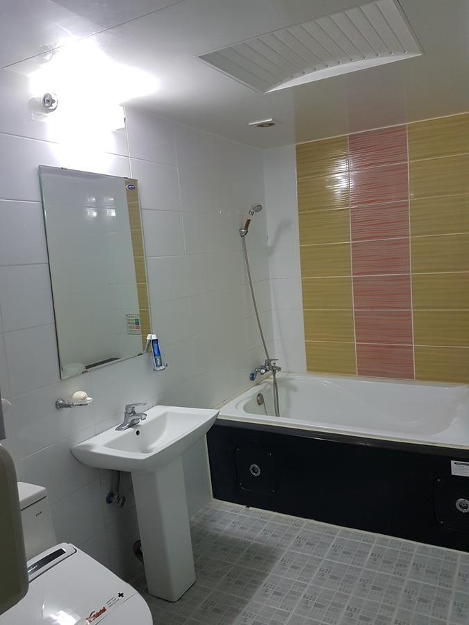 Sky Motel Gwangju Metropolitan City Екстериор снимка