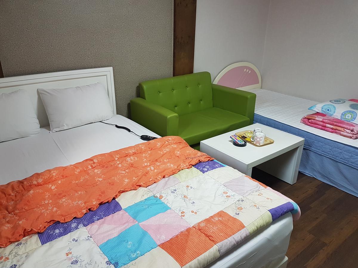 Sky Motel Gwangju Metropolitan City Екстериор снимка
